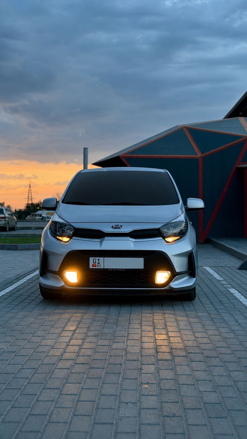 Kia Morning: 2020 г., 1 л, Автомат, Бензин, Хэтчбэк: фото 2