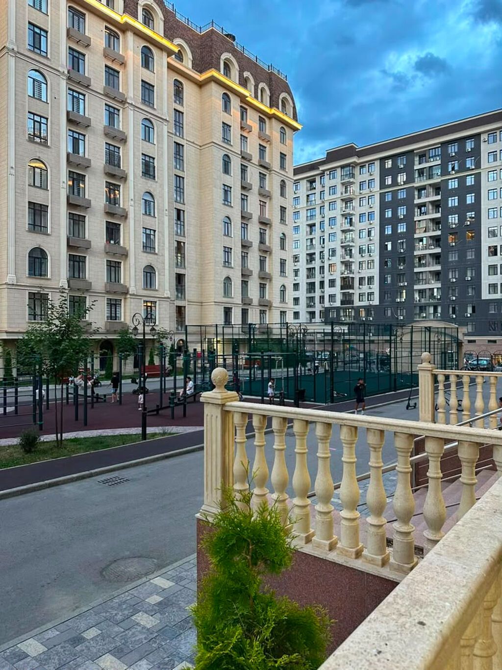2 комнаты, 65 м², Элитка, 2 этаж, Евроремонт — фото 1