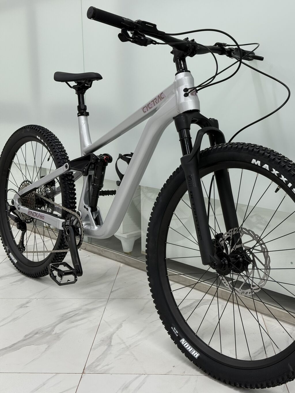 Endu 150 — двухподвесный эндуро-велосипед Endu 150 — мощный: фото 2
