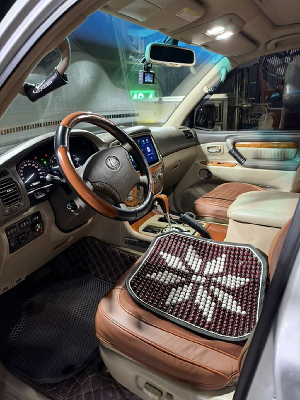 Lexus LX: 2007 г., 4.7 л, Автомат, Бензин, Внедорожник: фото 6