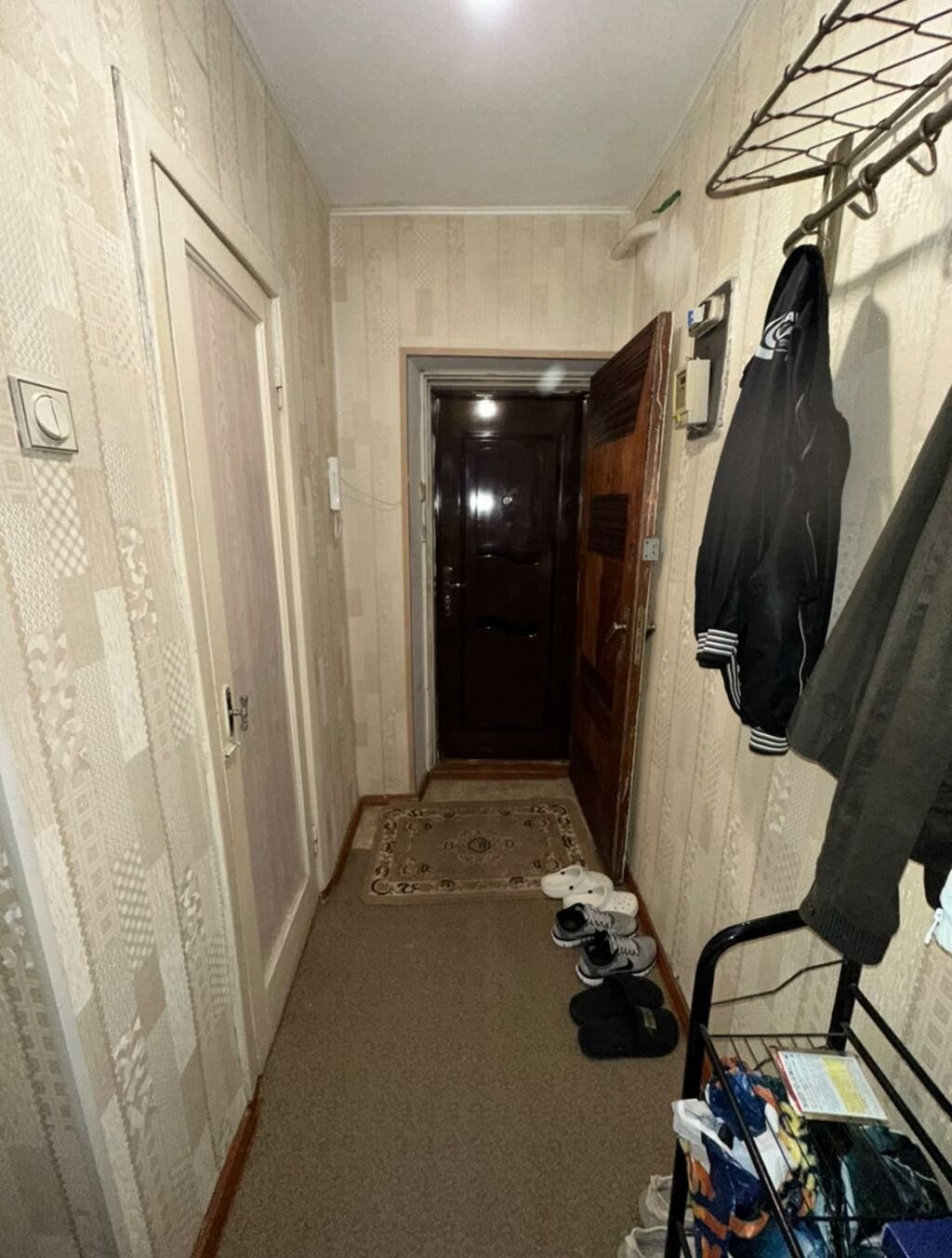 2 комнаты, 42 м², Золотой квадрат Индивидуалка, 1 этаж, Старый ремонт: фото 7
