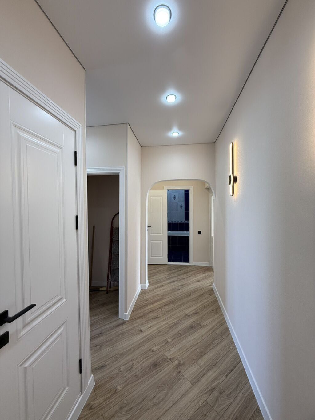 2 комнаты, 56 м², 12 мкр Элитка, 9 этаж, Свежий ремонт: фото 7