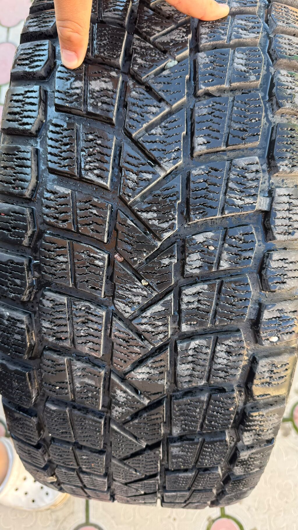 Колеса в сборе 285 / 60 / R 18, Зима, Б/у, Комплект, Внедорожные (АТ/МТ), Литые, отверстий - 6: фото 3