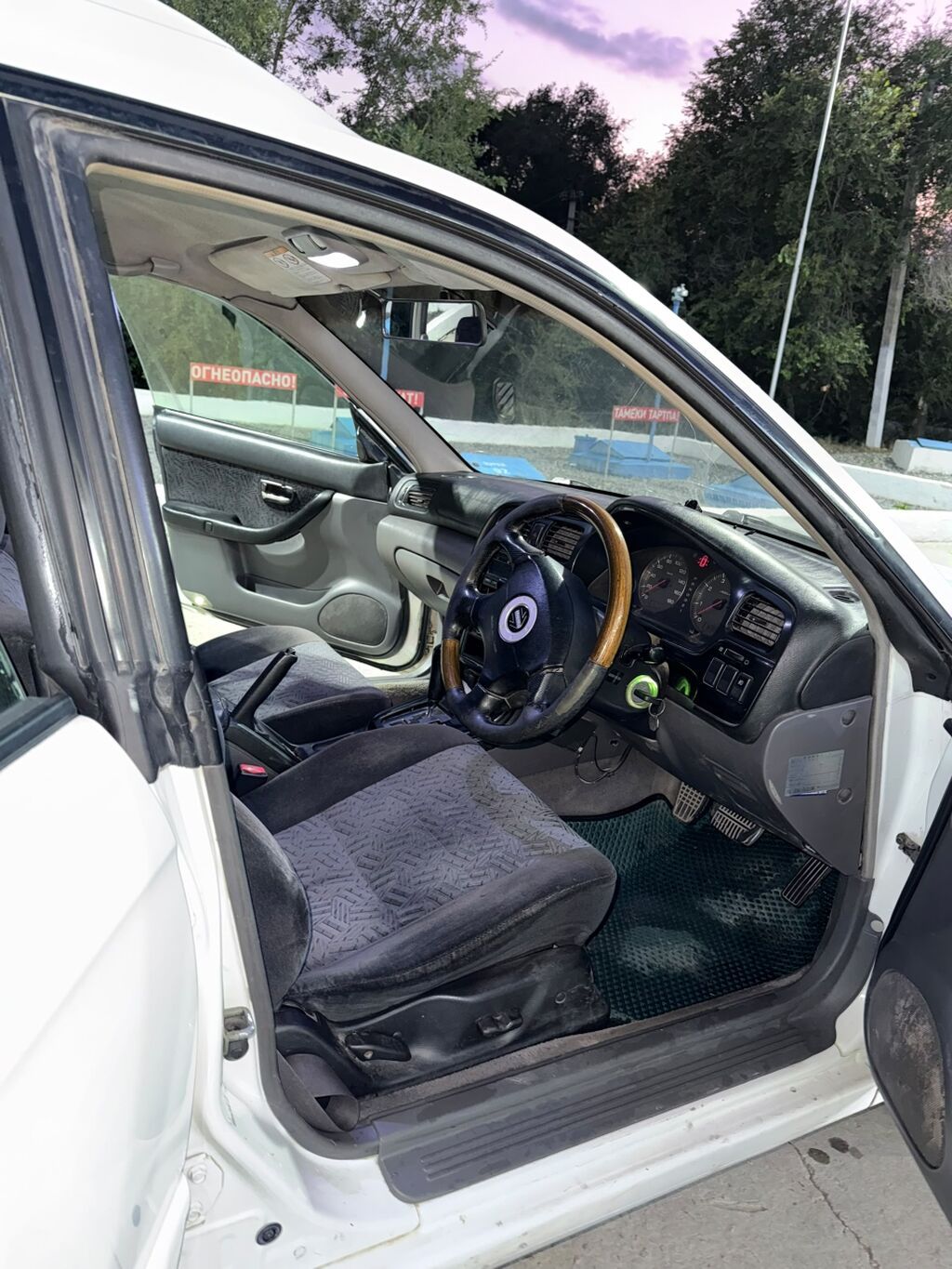 Subaru Legacy Lancaster: 2000 г., 2.5 л, Автомат, Бензин, Универсал: фото 7