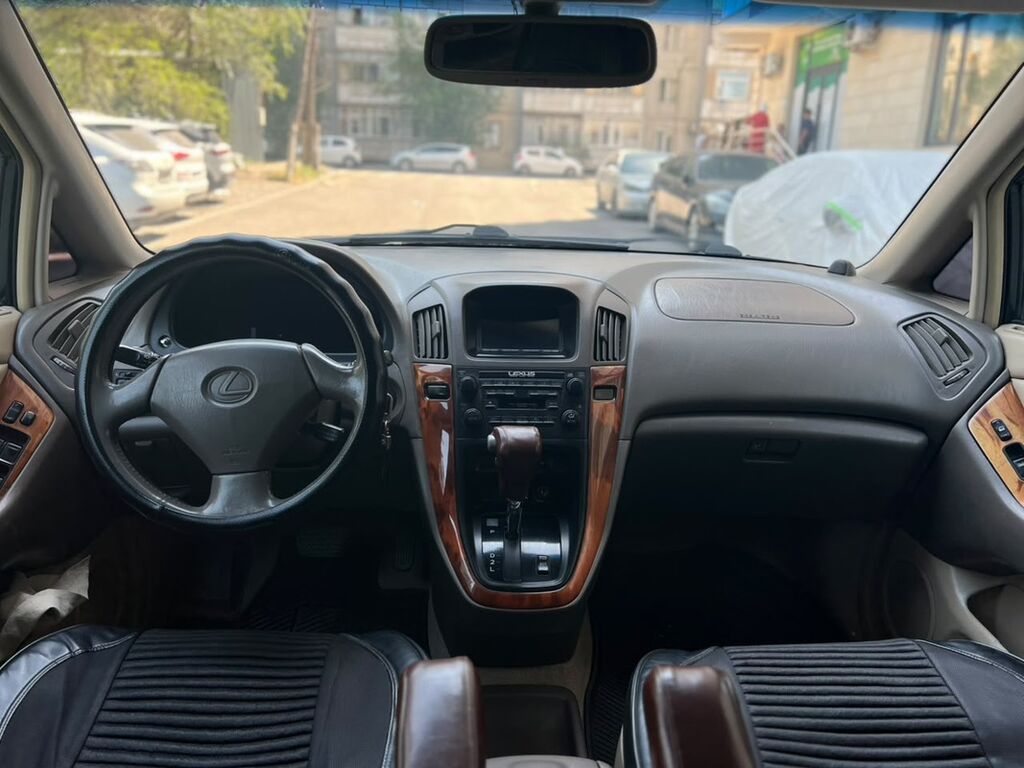 Lexus RX: 2000 г., 3 л, Автомат, Бензин, Кроссовер: фото 7