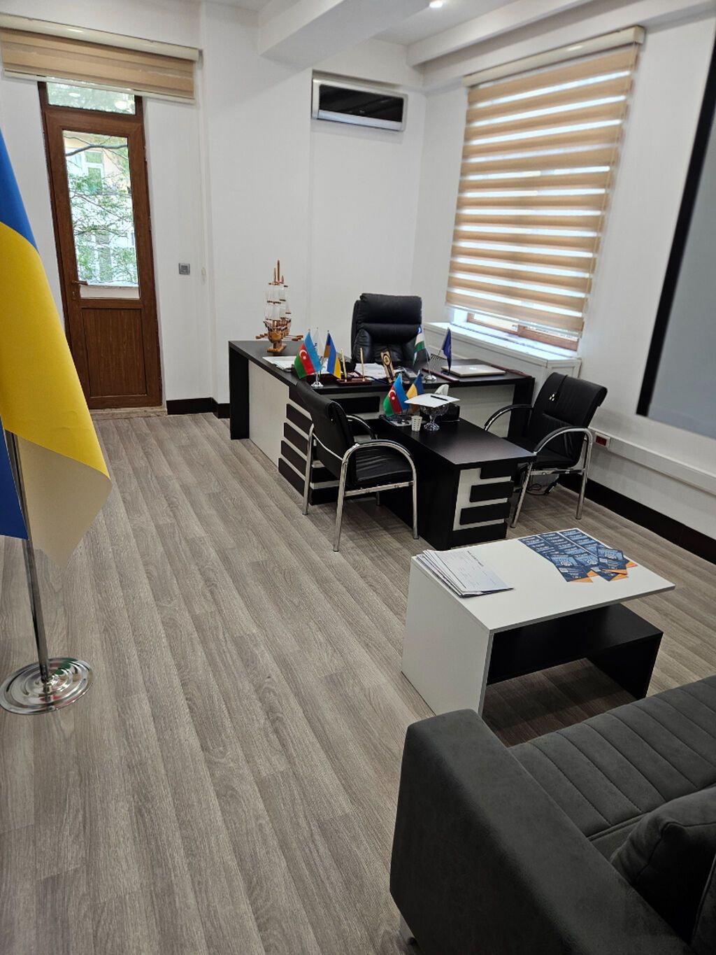 Nizamide Caspian plazanin yaxin yerde Team Plazada 3 Otaqlı 90