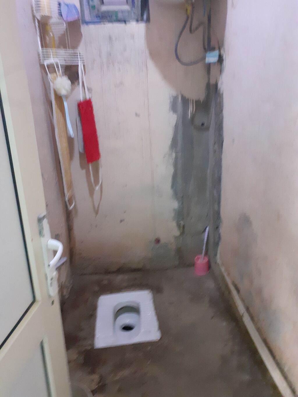 5 otaqlı, 117 kv. m, Kredit yoxdur, Orta təmir
