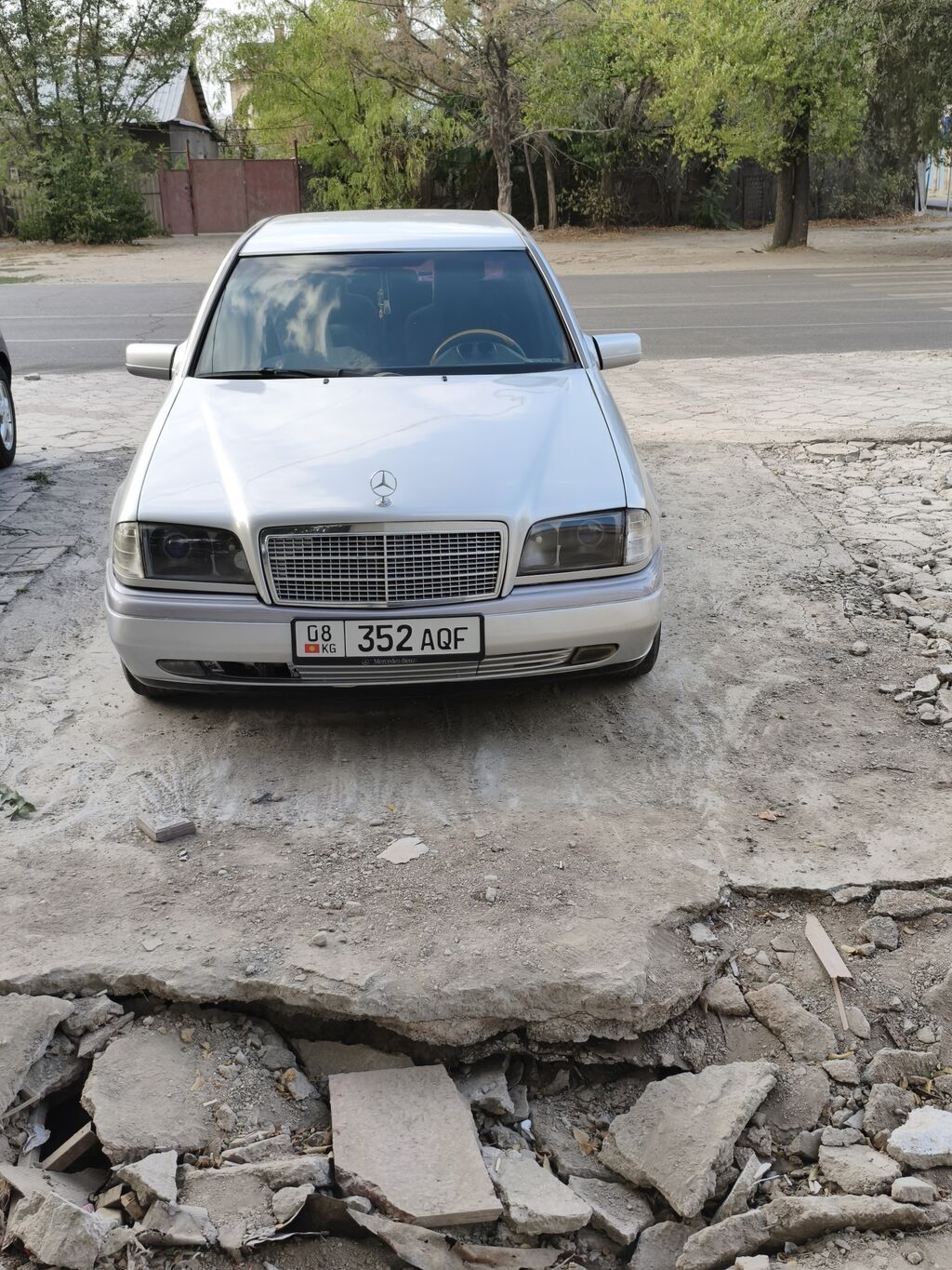 Mercedes-Benz C-Class: 1997 г., 2.8 л, Автомат, Бензин, Седан: фото 2