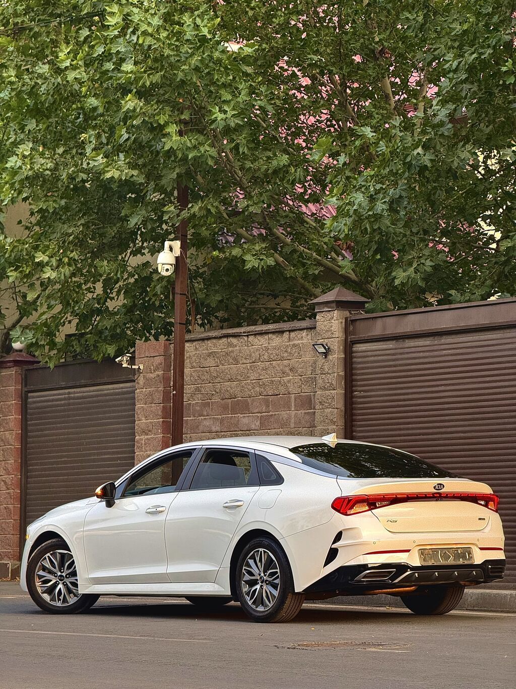 Kia K5: 2021 г., 2 л, Автомат, Гибрид, Седан: фото 7