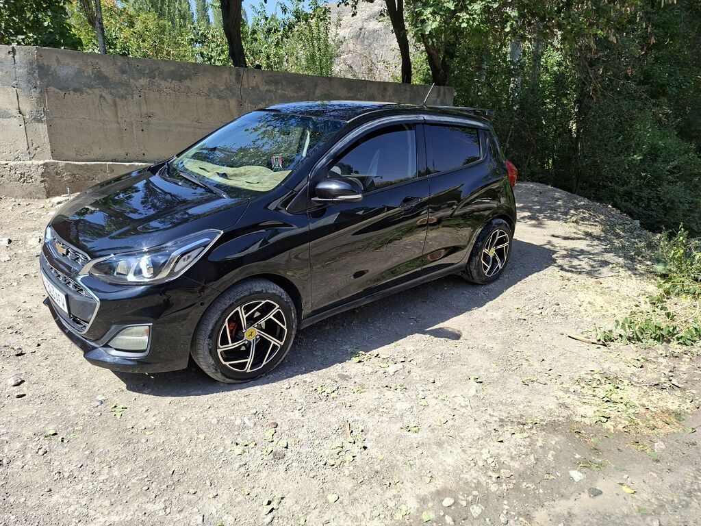 Chevrolet Spark: 2019 г., 1 л, Вариатор, Бензин, Хэтчбэк: фото 2