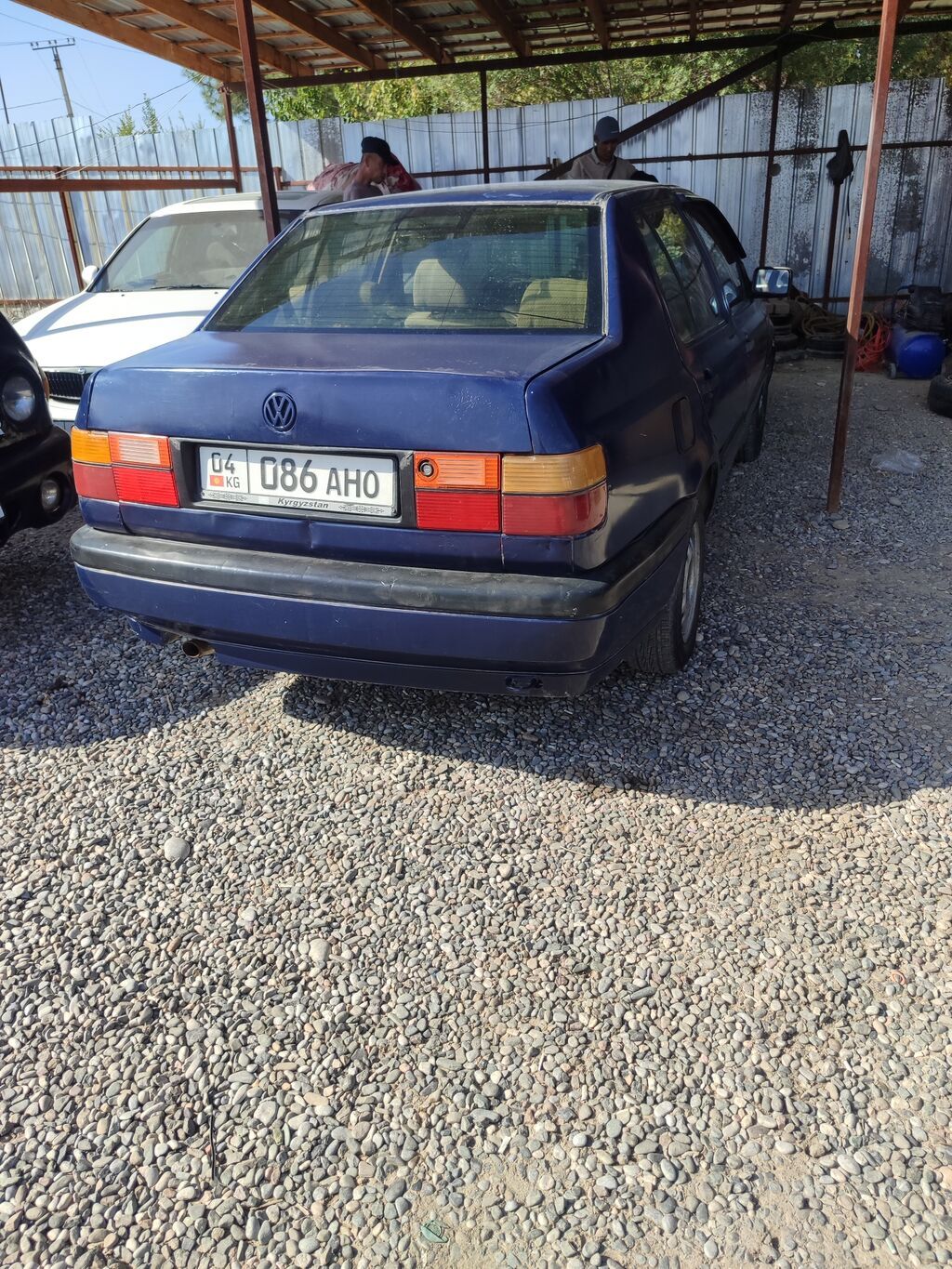 Volkswagen Vento: 1992 г., Седан: фото 4