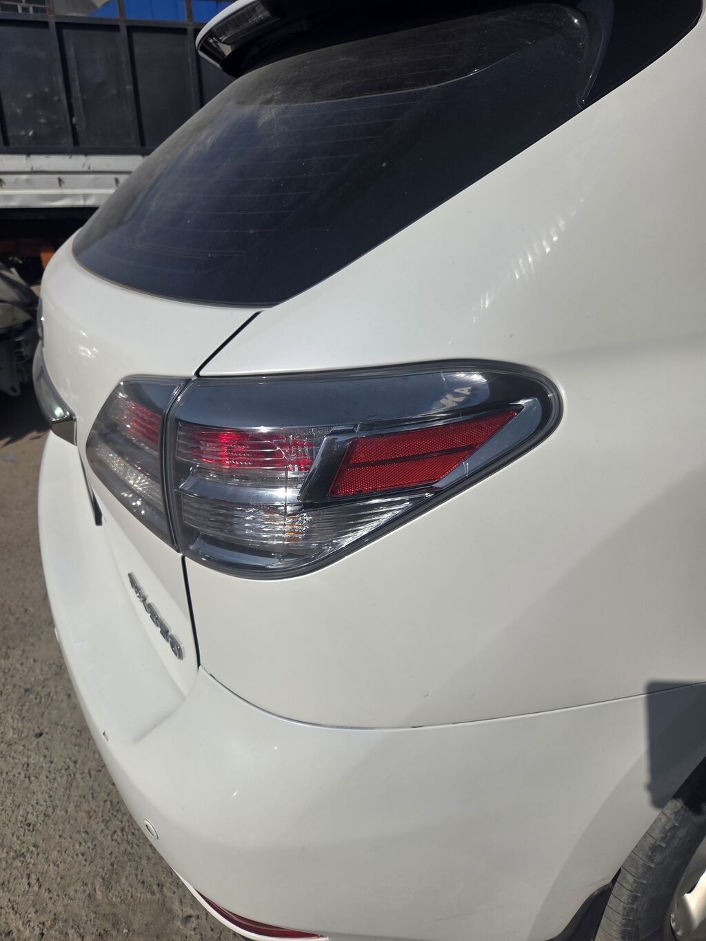 Lexus RX: 2010 г., 3.5 л, Автомат, Бензин, Универсал: фото 5