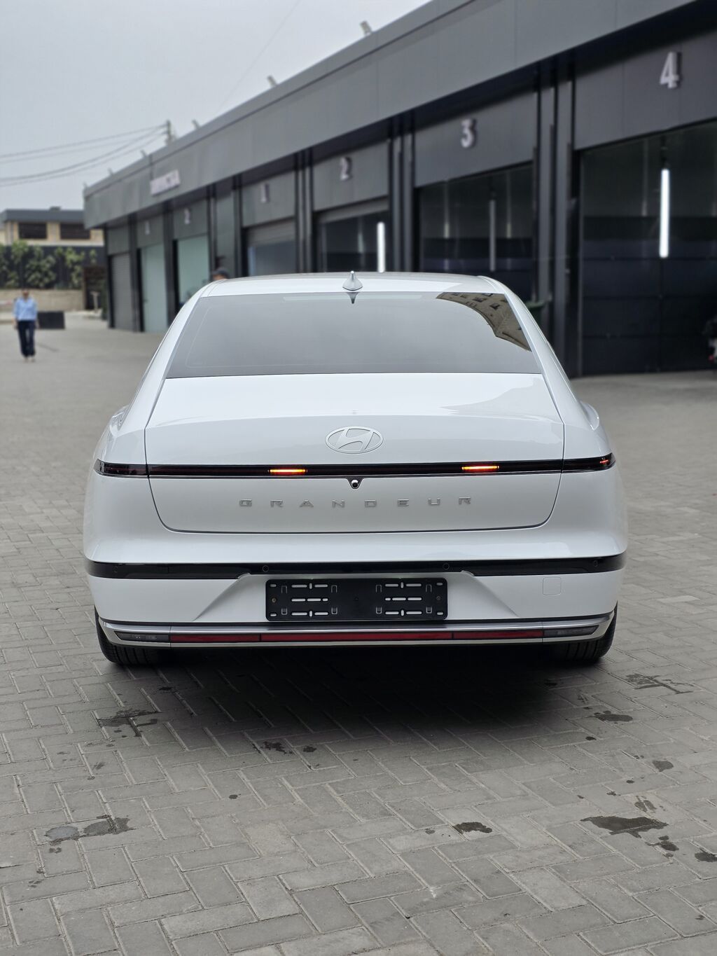 Hyundai Grandeur: 2026 г., 1.6 л, Автомат, Гибрид, Седан: фото 5