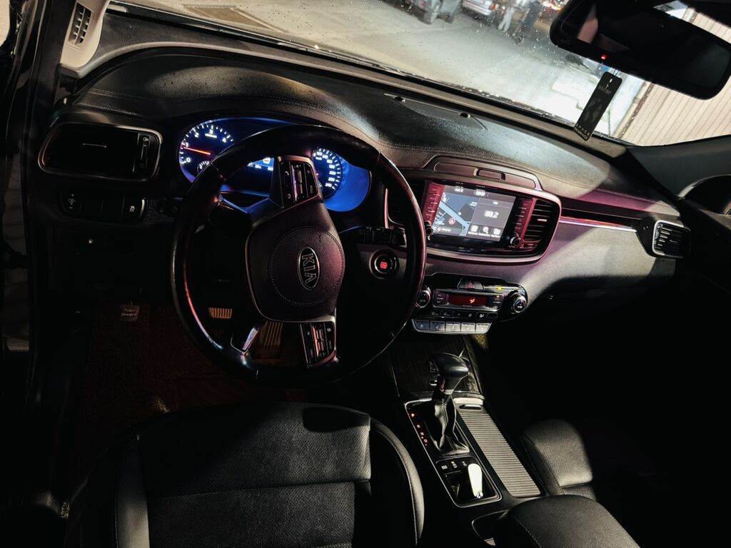 Kia Sorento: 2018 г., 2 л, Автомат, Дизель, Кроссовер: фото 5