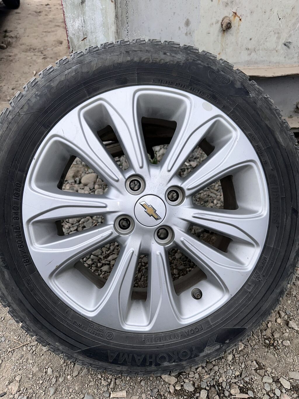 Колеса в сборе 185 / 60 / R 15, Зима, Б/у, Комплект, Легковые, Литые, отверстий - 4: фото 2