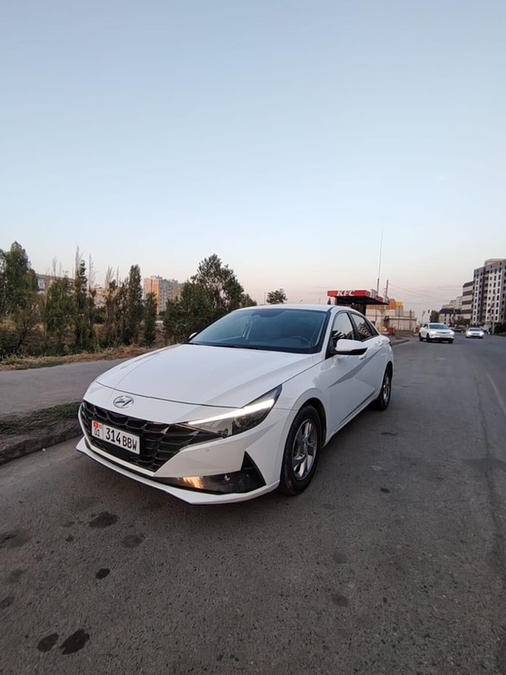 Hyundai Avante: 2020 г., 1.6 л, Вариатор, Бензин, Седан: фото 3