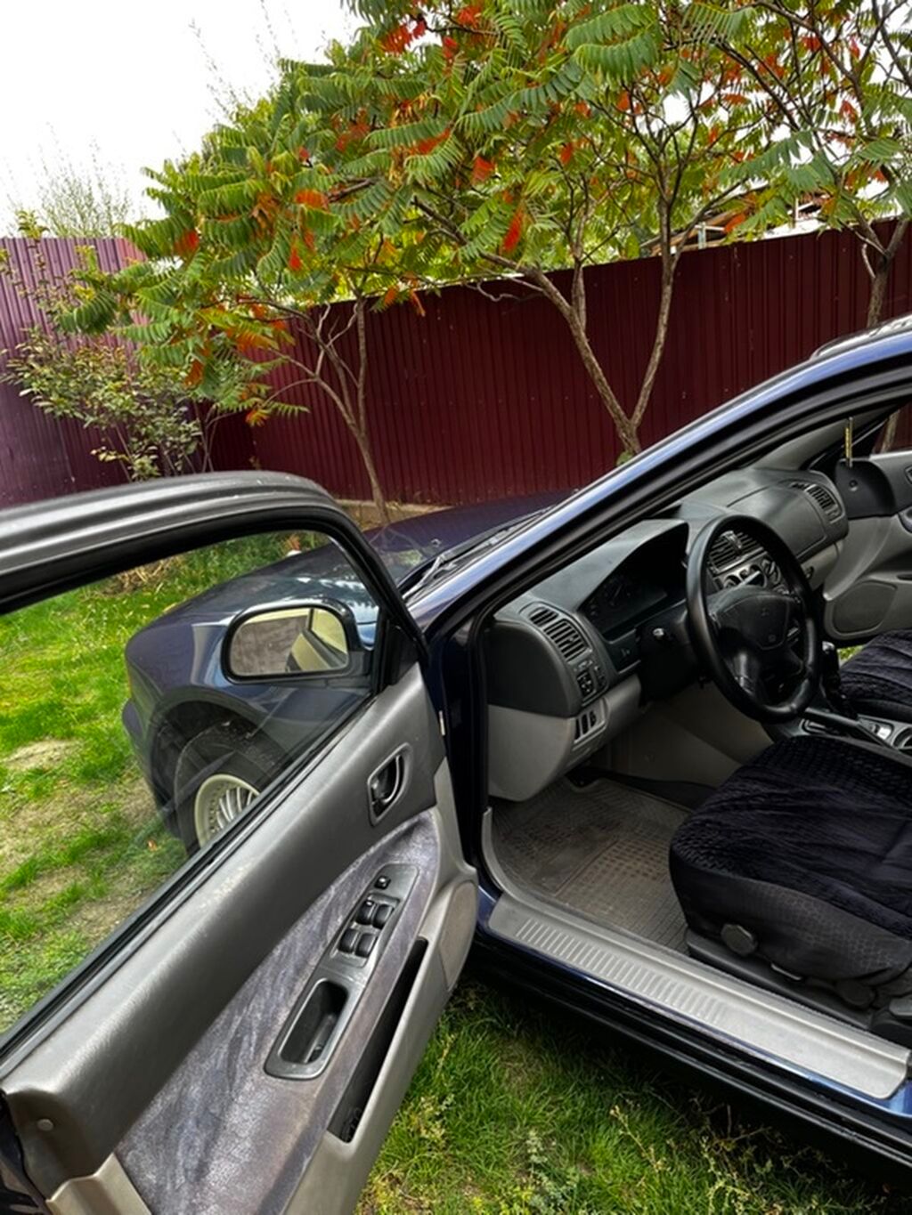 Mitsubishi Galant: 1998 г., 2 л, Механика, Бензин, Седан: фото 6
