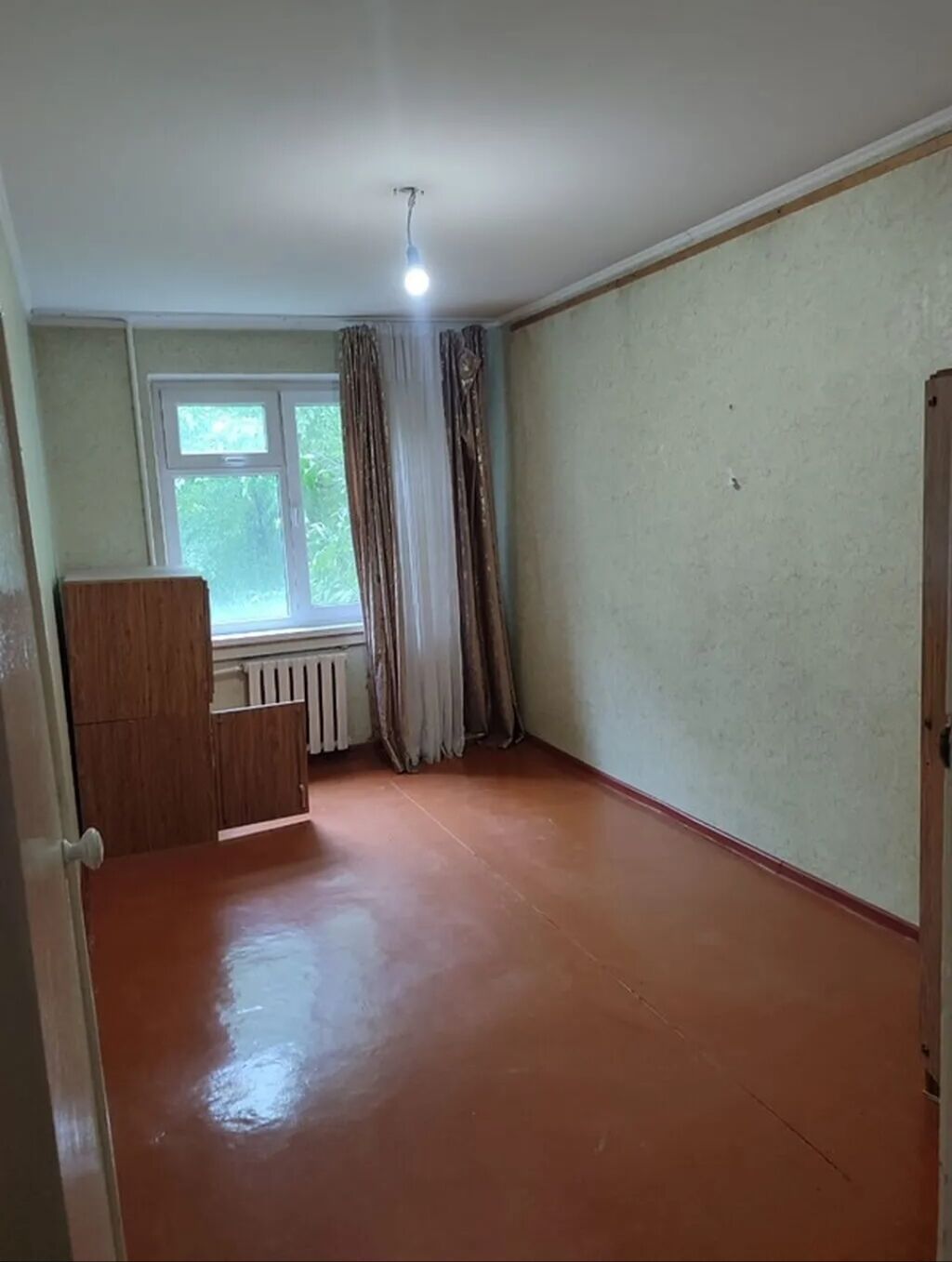 2 комнаты, 44 м², 11 мкр 104 серия, 2 этаж, Старый ремонт: фото 4