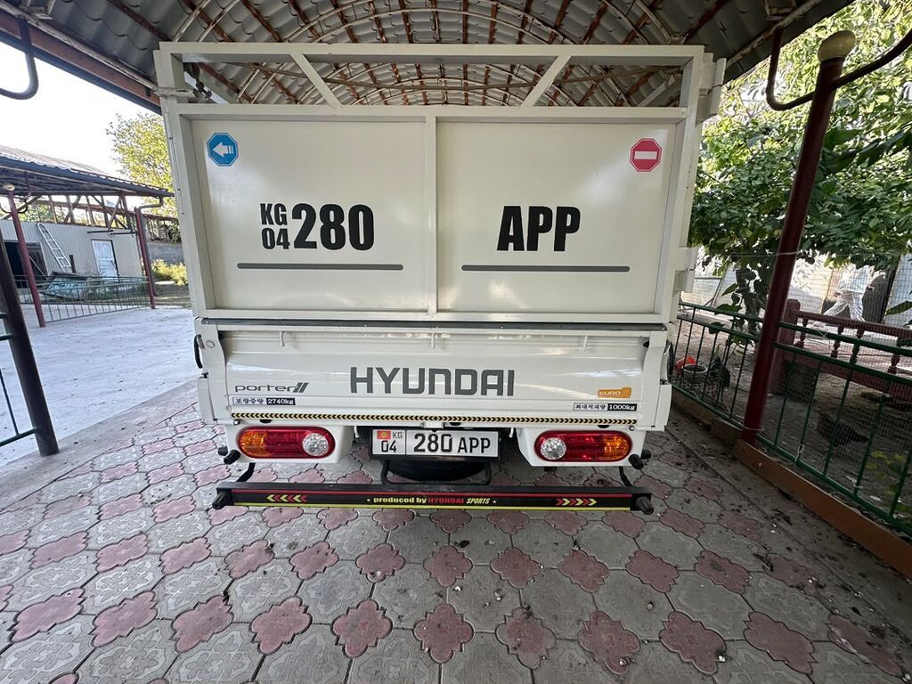 Hyundai Porter II (кабина с бортовой платформой) Продаю Hyundai: фото 4