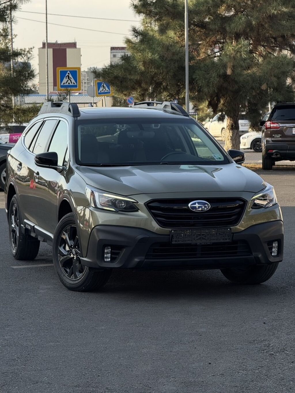 Subaru Outback: 2021 г., 2.4 л, Вариатор, Бензин, Кроссовер: фото 1