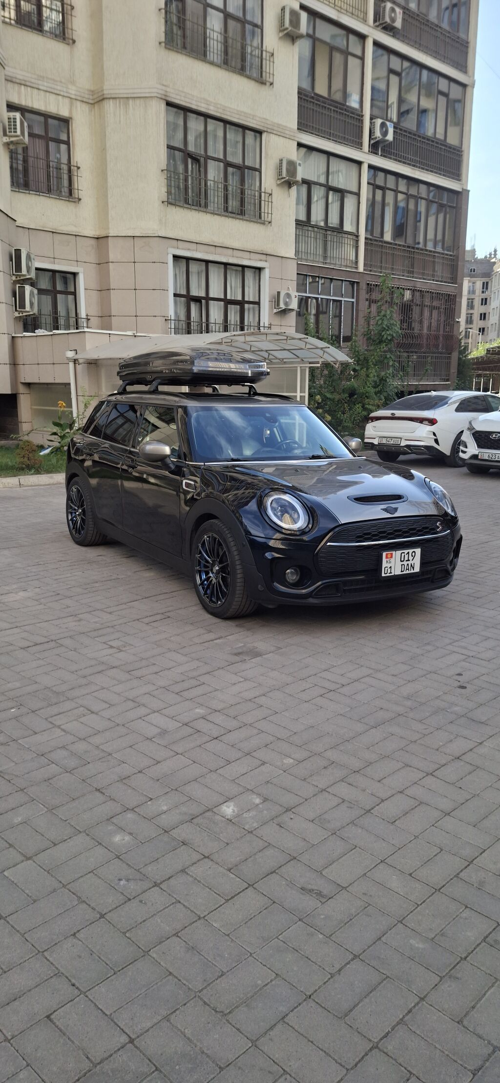 Mini Cooper Clubman: 2021 г., 2 л, Механика, Бензин, Универсал: фото 1