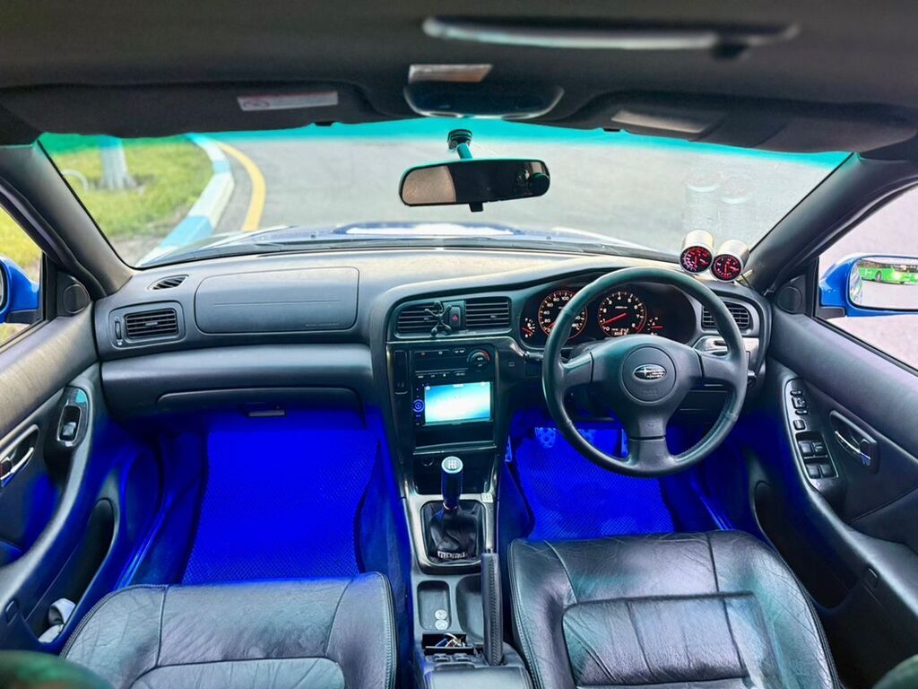 Subaru Legacy: 2003 г., 2.5 л, Механика, Бензин, Седан: фото 6