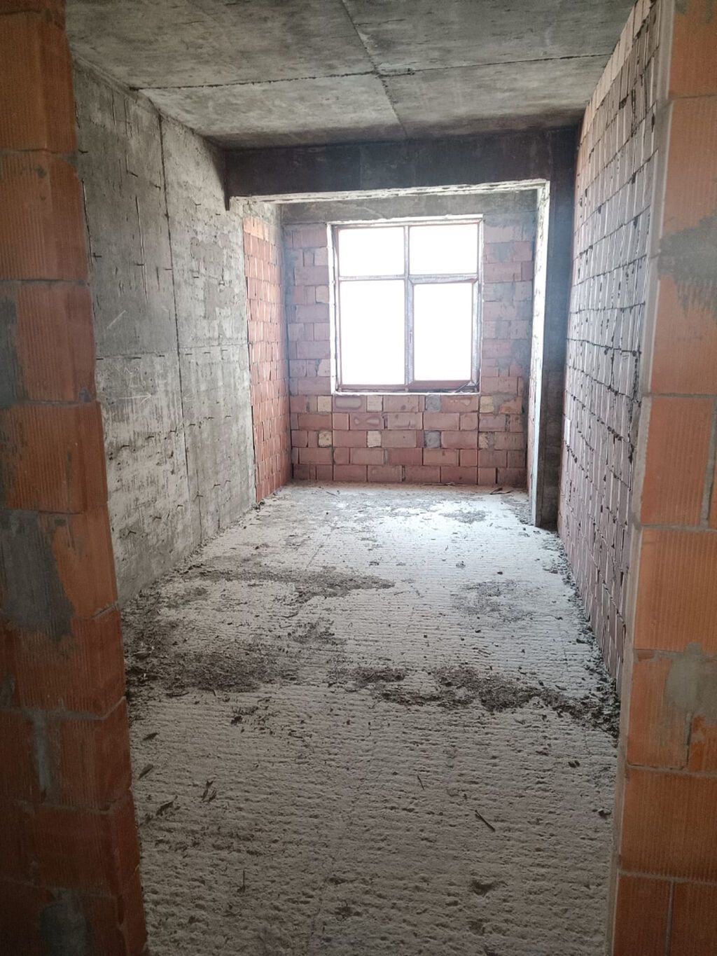 4 otaqlı, Yeni tikili, m. 20 Yanvar, 186 kv. m