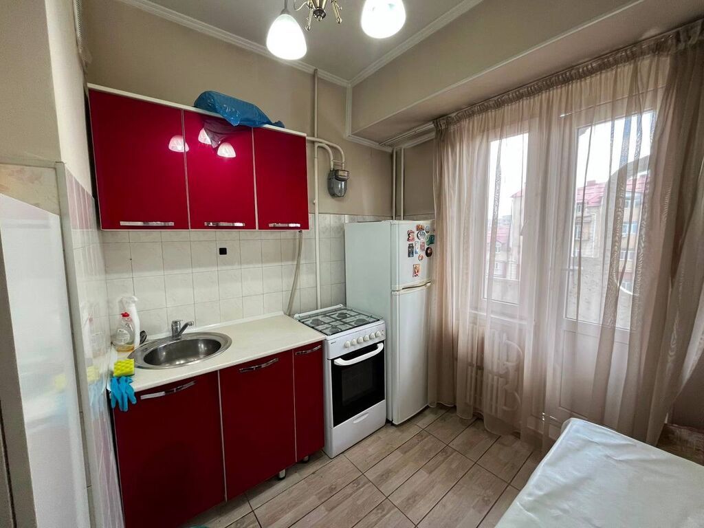 1 комната, 33 м², Индивидуалка, 8 этаж, Косметический ремонт — фото 5