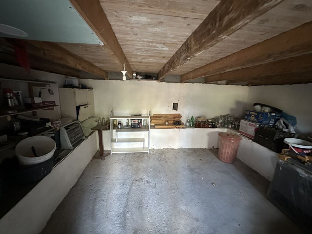 Satılır: 3 otaqlı həyət evi (fotoşəkillərdə) - Geniş dəhliz, taxta
