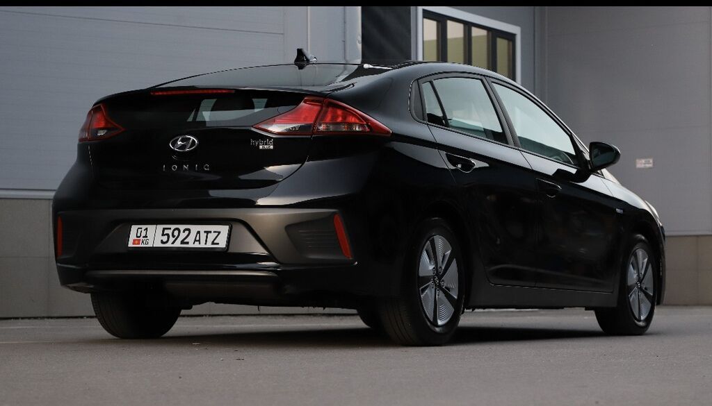 Hyundai Ioniq Hybrid 2019, 1.6 л, черный: фото 6