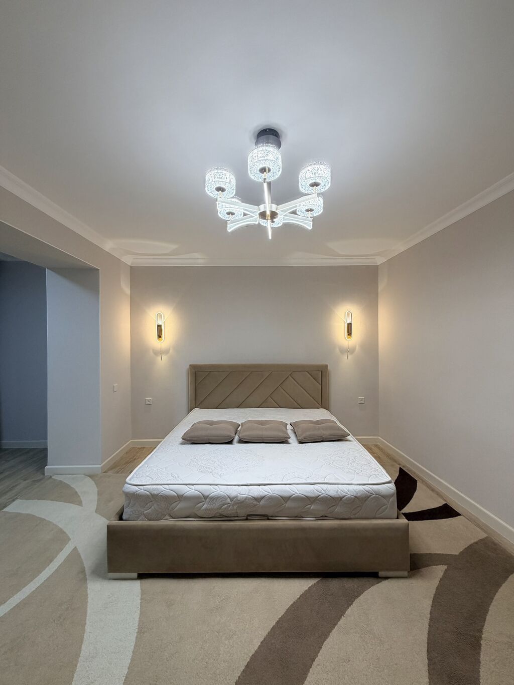 3 комнаты, 120 м², 9 мкр Элитка, 1 этаж, Свежий ремонт: фото 4