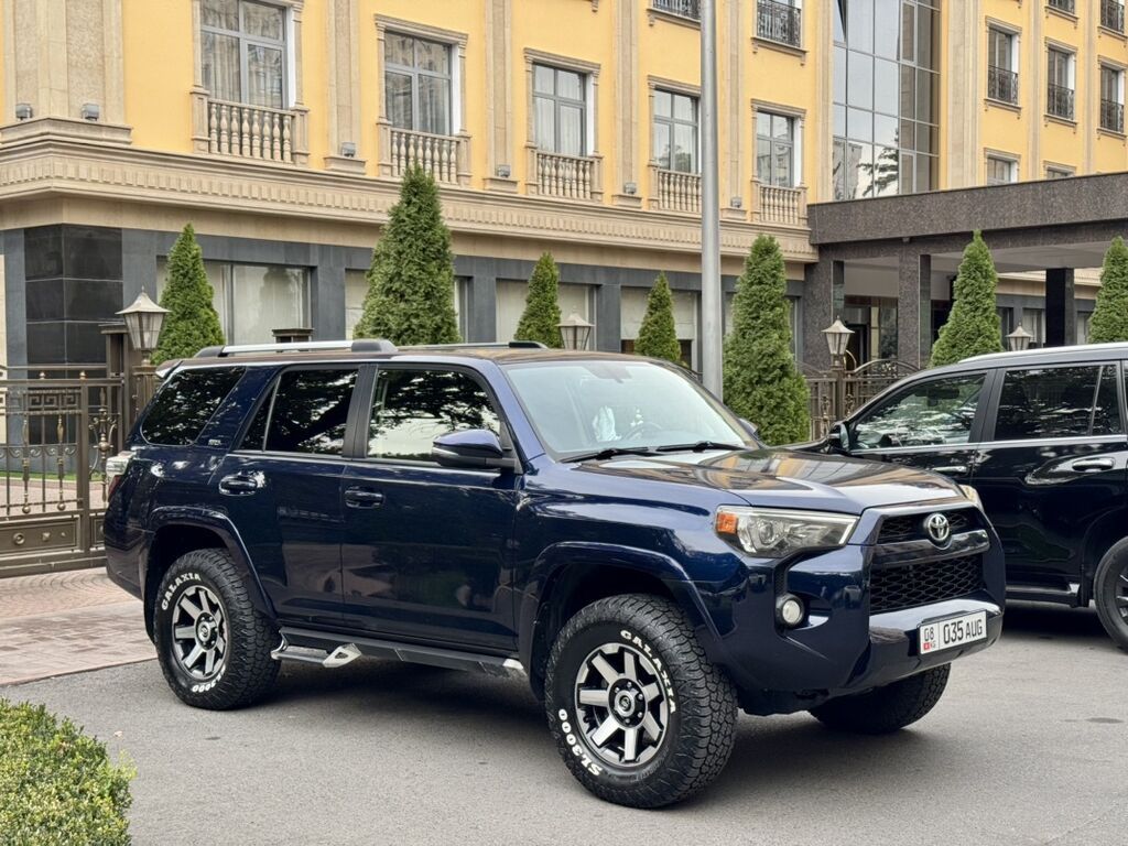 Продам Toyota 4Runner 2019 г., 4 л, автомат, газ: фото 2