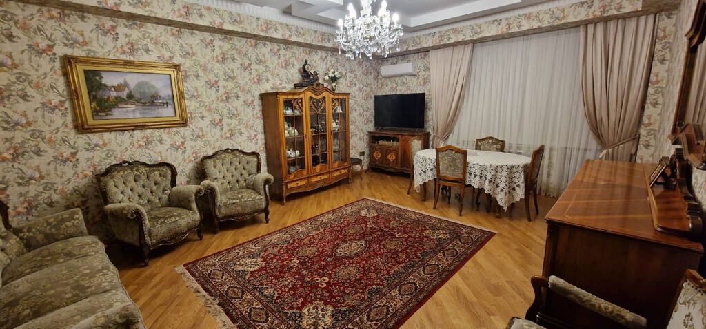 3 otaqlı, Yeni tikili, 125 kv. m
