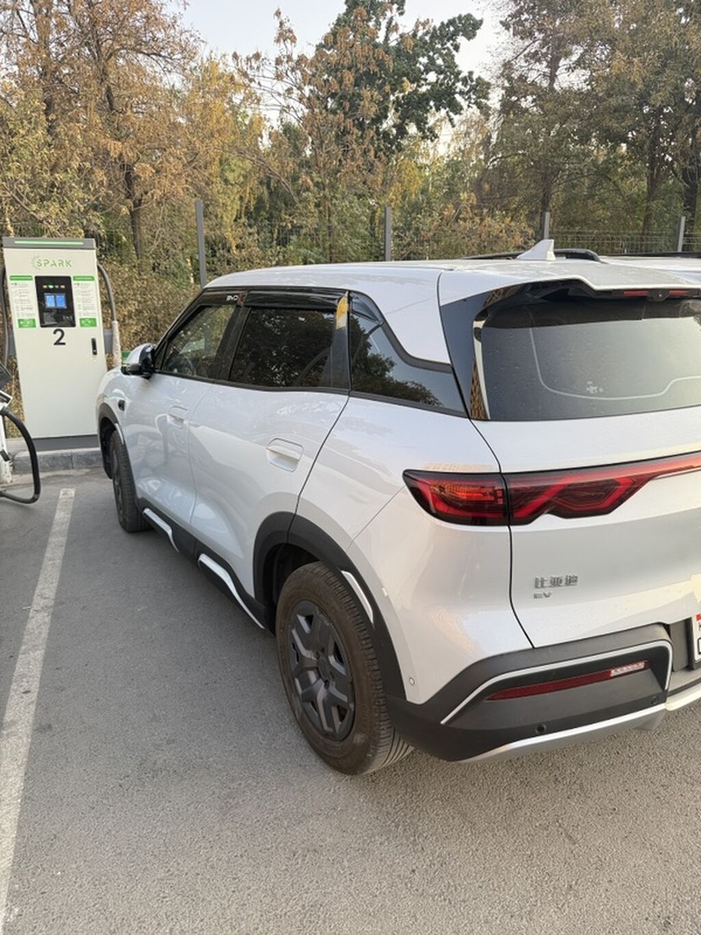 BYD Yuan Pro: 2025 г., Вариатор, Электромобиль, Кроссовер: фото 3