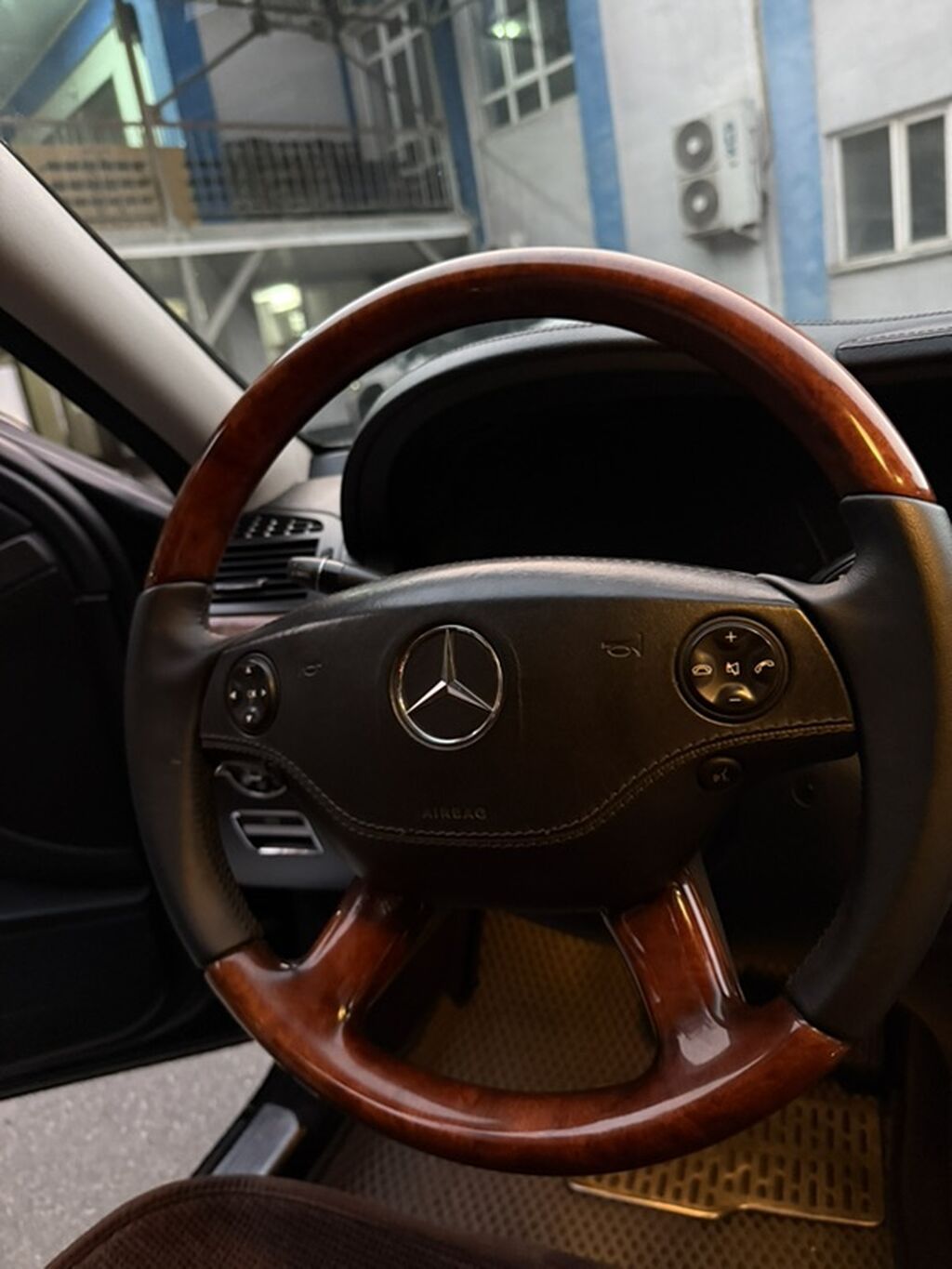 Mercedes-Benz S-Class: 2007 г., 5.5 л, Автомат, Бензин, Седан: фото 3