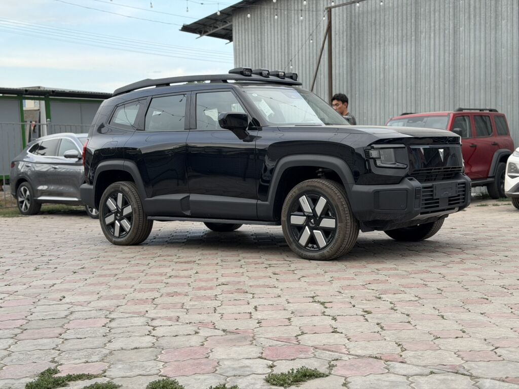 Changan : 2024 г., 1.5 л, Автомат, Гибрид, Внедорожник: фото 1