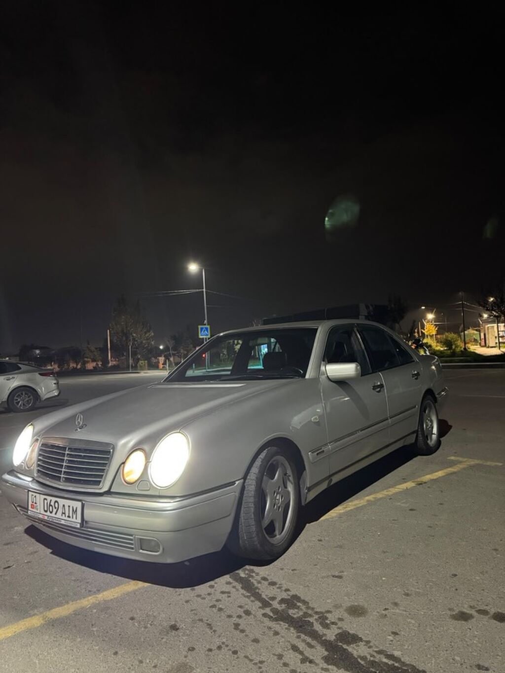 Mercedes-Benz E-Class: 1999 г., 4.3 л, Автомат, Бензин, Седан: фото 6