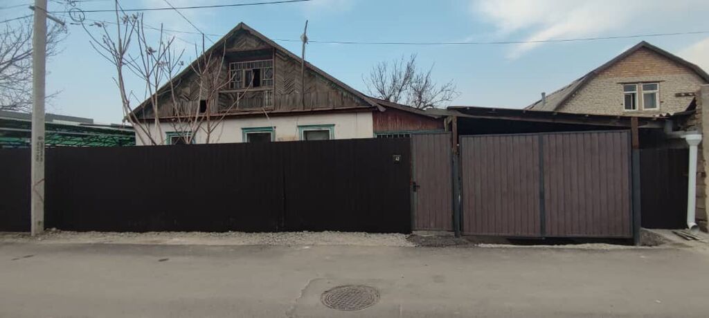 Продаётся жилой дом с большим участком и хозяйственными постройками: фото 3