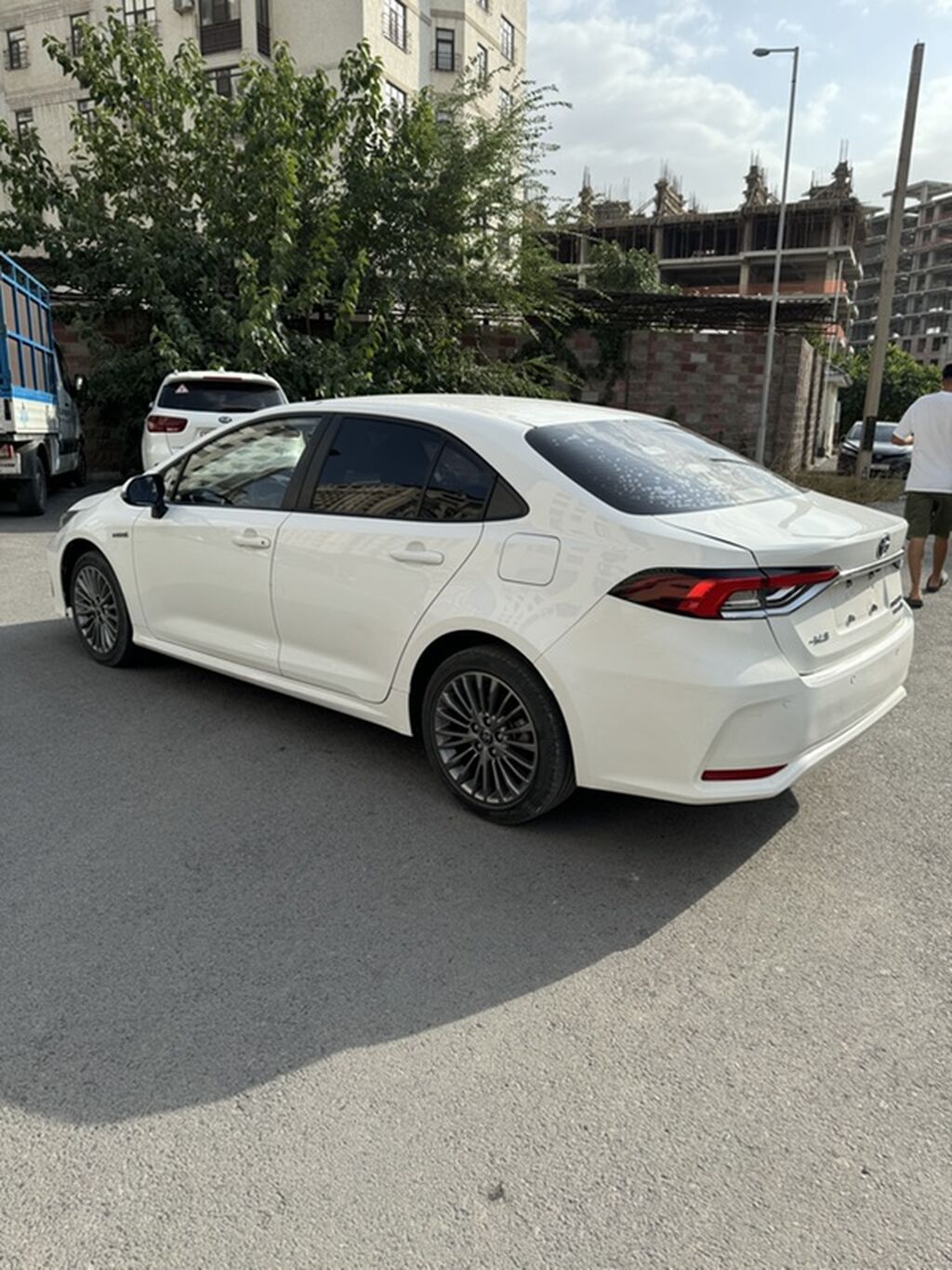Toyota Corolla: 2022 г., 1.8 л, Автомат, Гибрид, Седан: фото 7