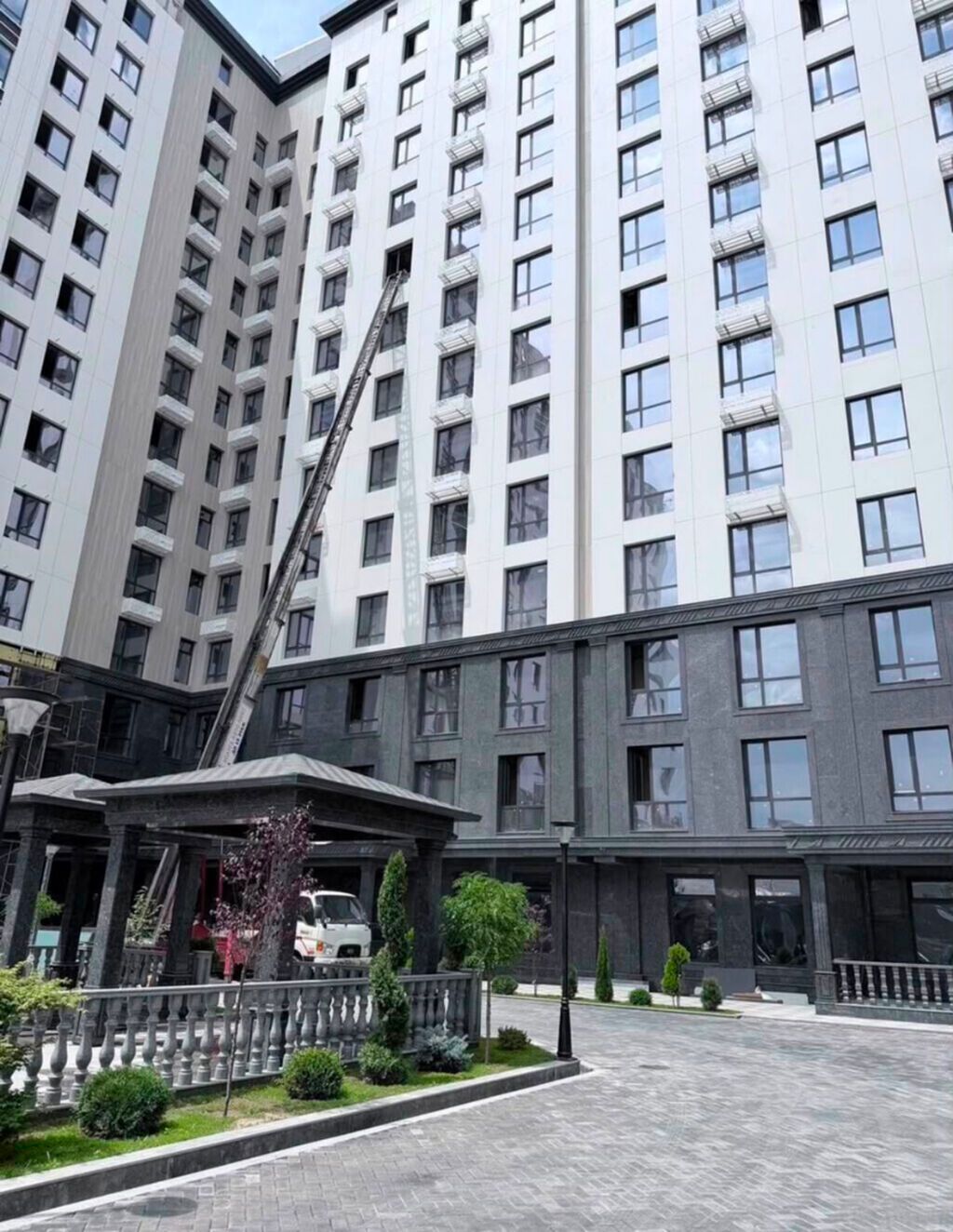 2 комнаты, 65 м², Элитка, 12 этаж, ПСО (под самоотделку): фото 1