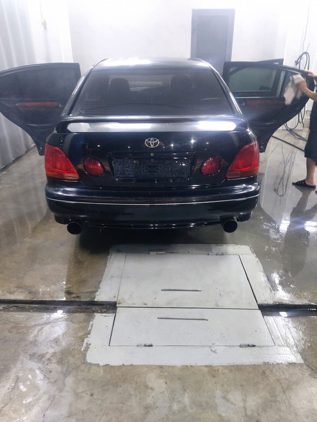 Toyota Aristo: 2003 г., 3 л, Автомат, Бензин, Седан: фото 2