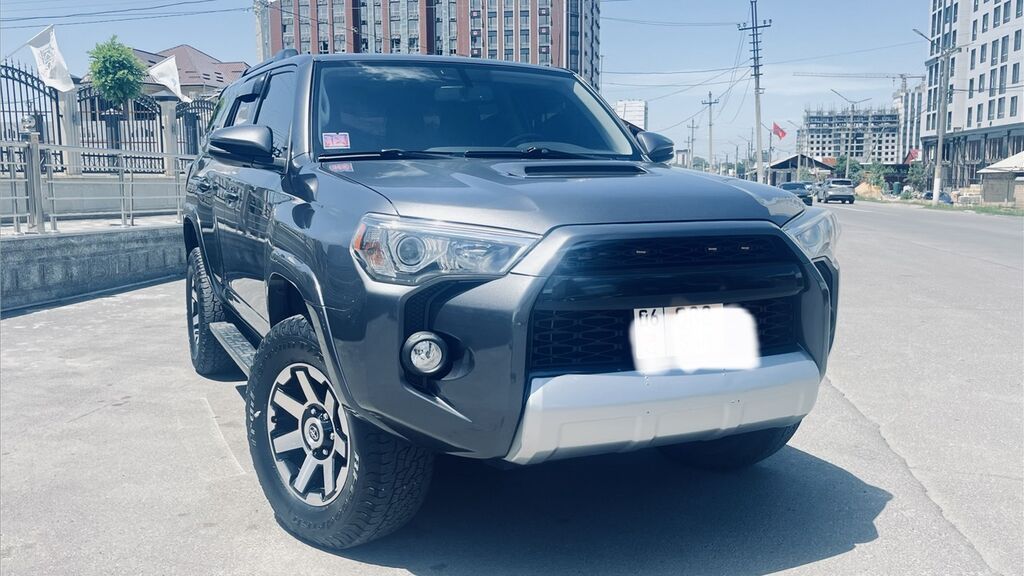 Toyota 4Runner 2019, 4 л, автомат, бензин: фото 6