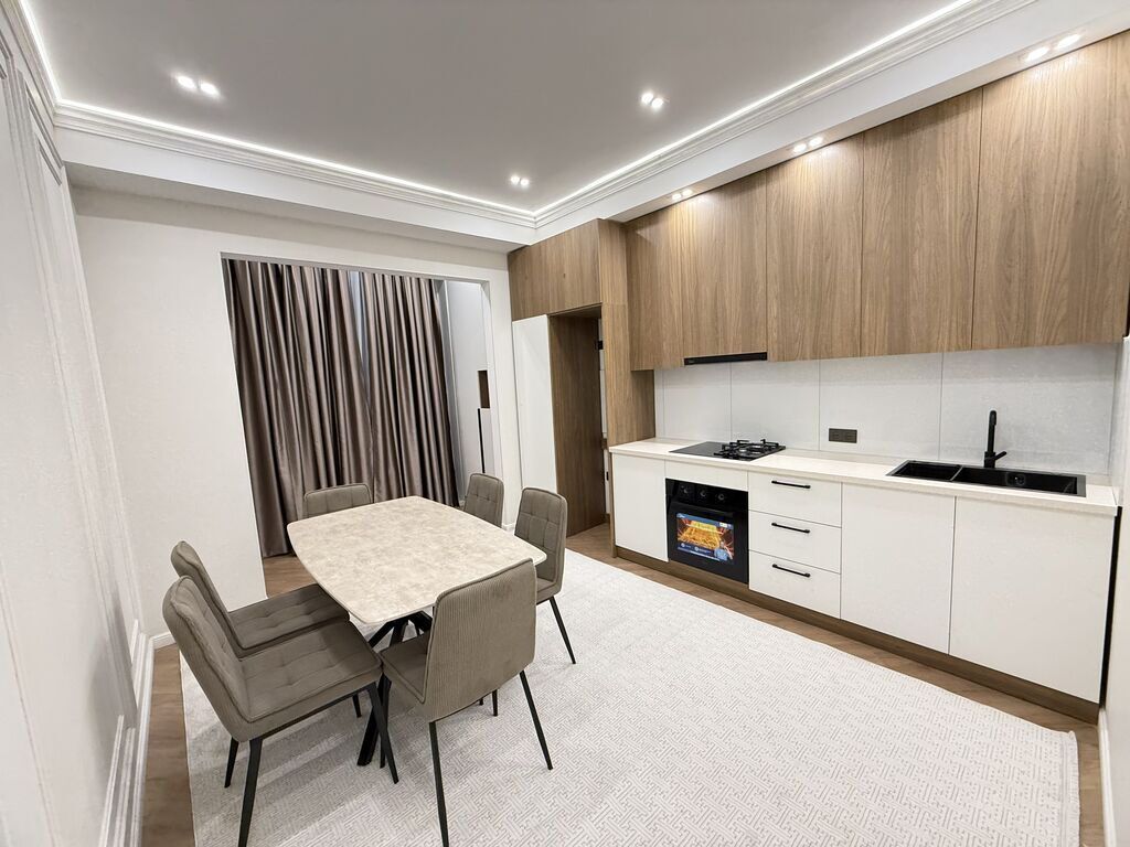 3 комнаты, 78 м², Элитка, 3 этаж, Евроремонт: фото 7