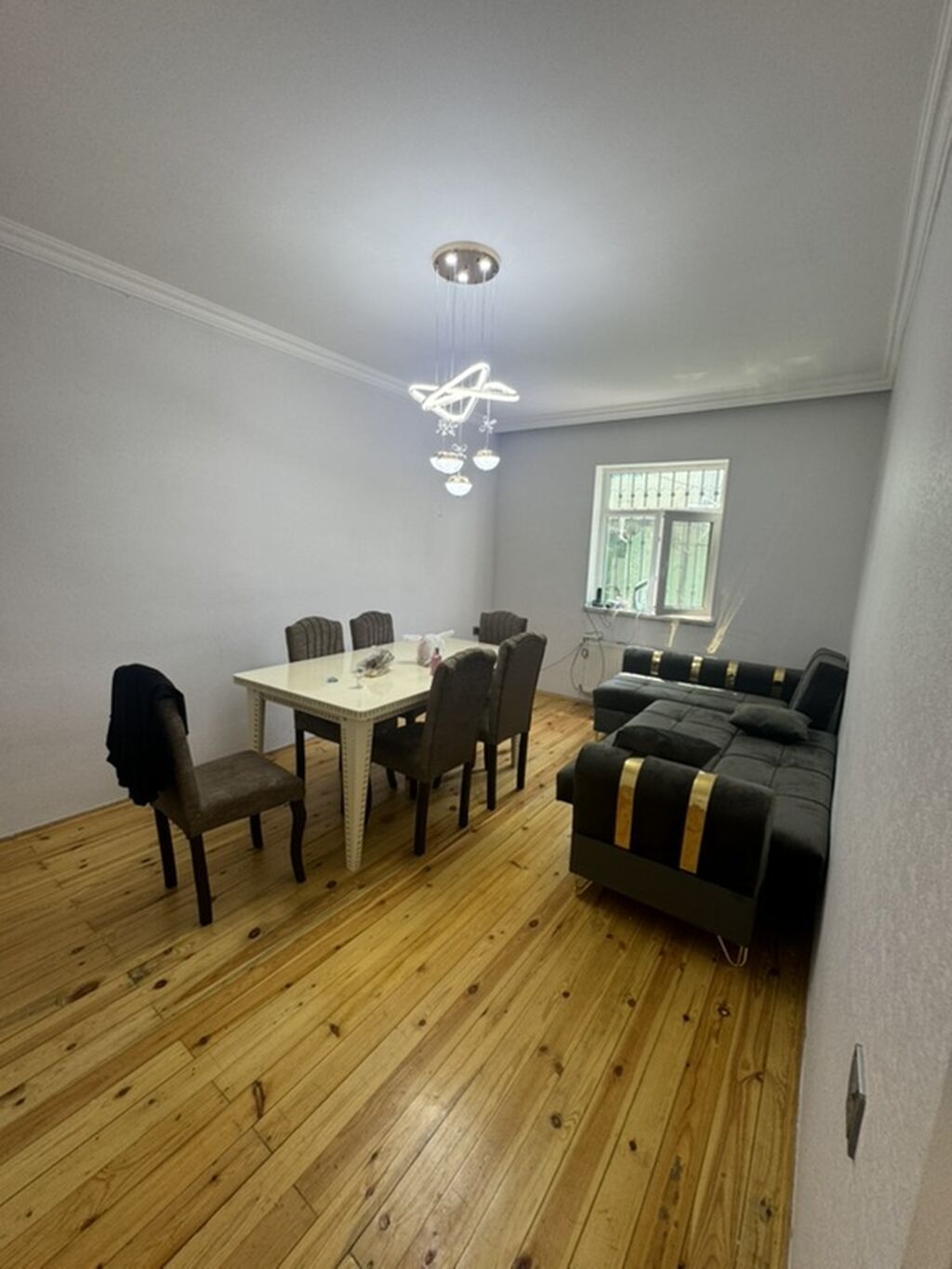 81 kv. m, 3 otaqlı, Kombi, Qaz, İşıq