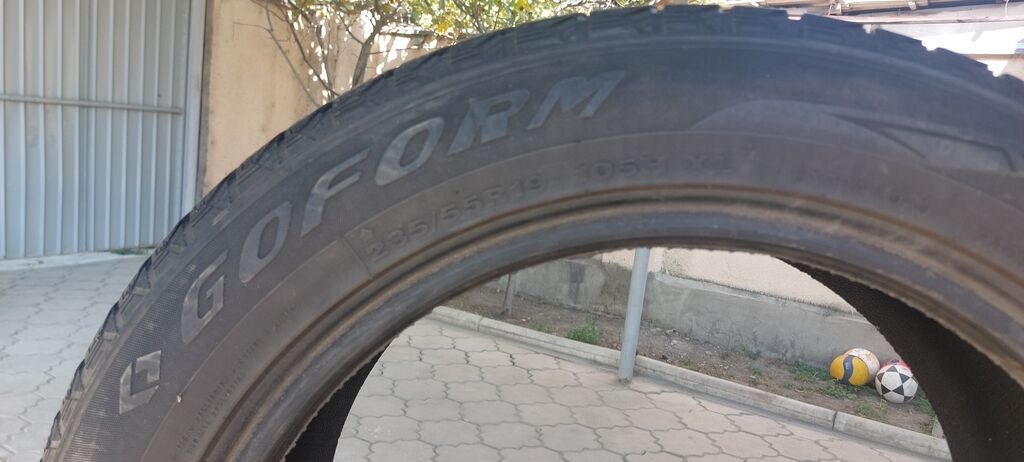 Комплект шин Goform 235/55 R19 Продаю или меняю на зимние 225/55/18 На: фото 3