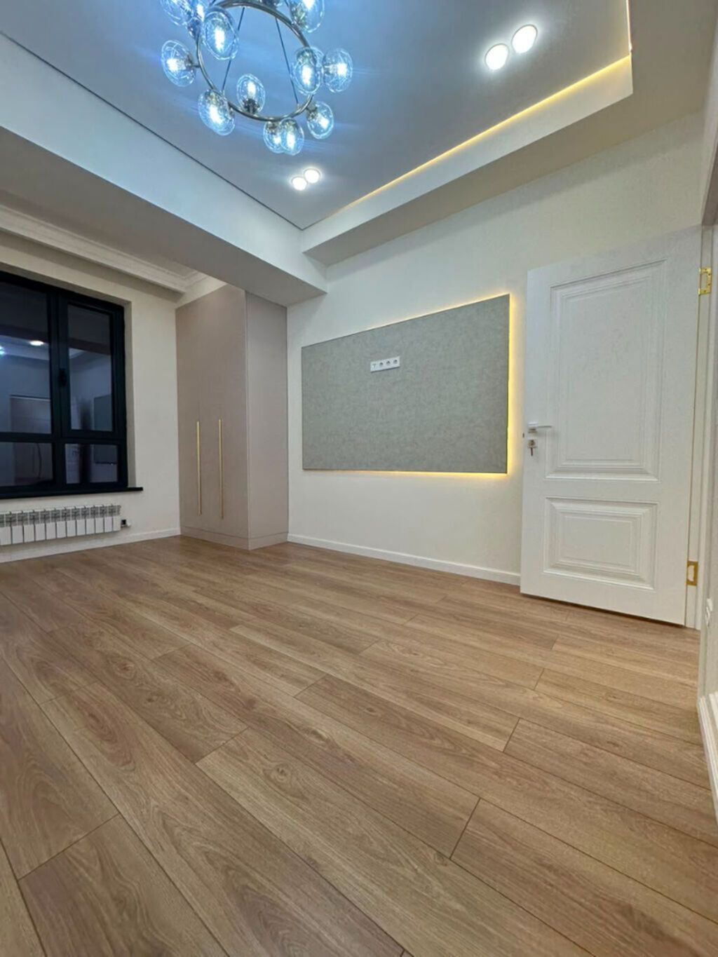 3 комнаты, 100 м², 1000 мелочей (Карпинка) Элитка, 9 этаж, Дизайнерский ремонт: фото 3