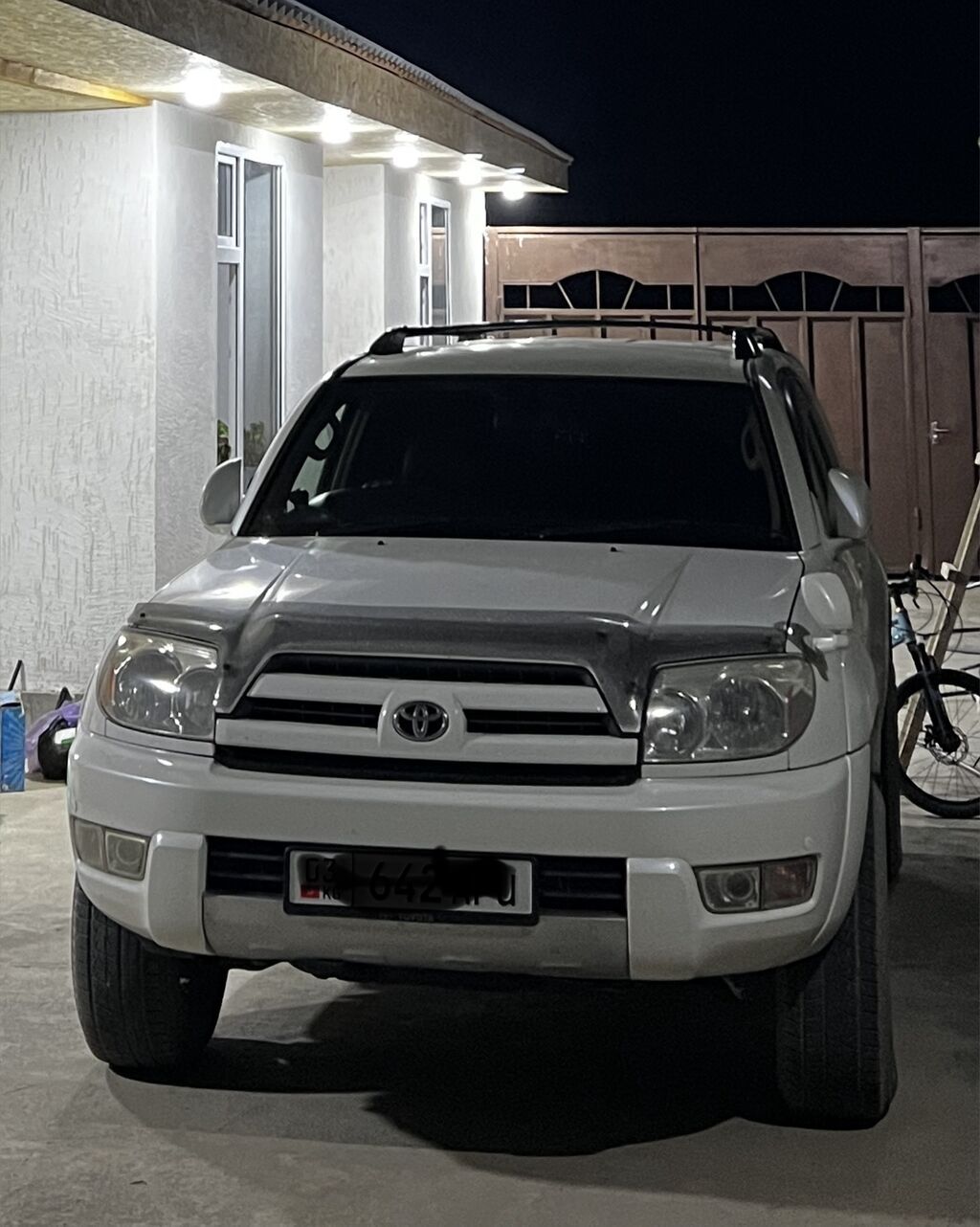 Toyota Hilux Surf: 2003 г., 2.7 л, Автомат, Газ, Внедорожник: фото 6