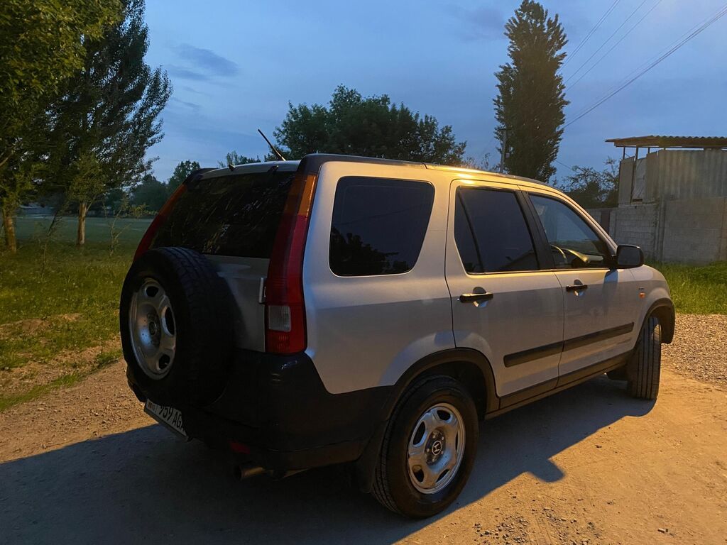 Honda CR-V: 2002 г., 2 л, Автомат, Бензин, Кроссовер: фото 3