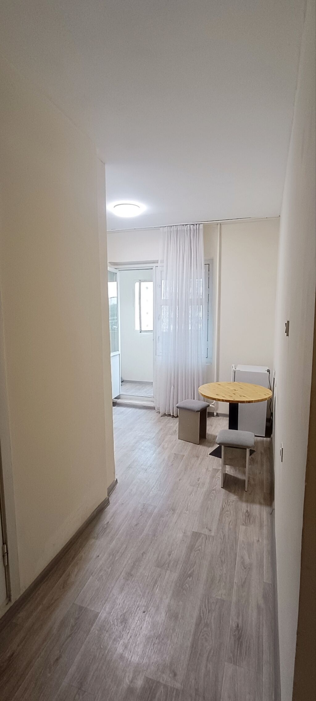 1 комната, 35 м², 12 мкр 106 серия улучшенная, 6 этаж, Косметический ремонт: фото 2