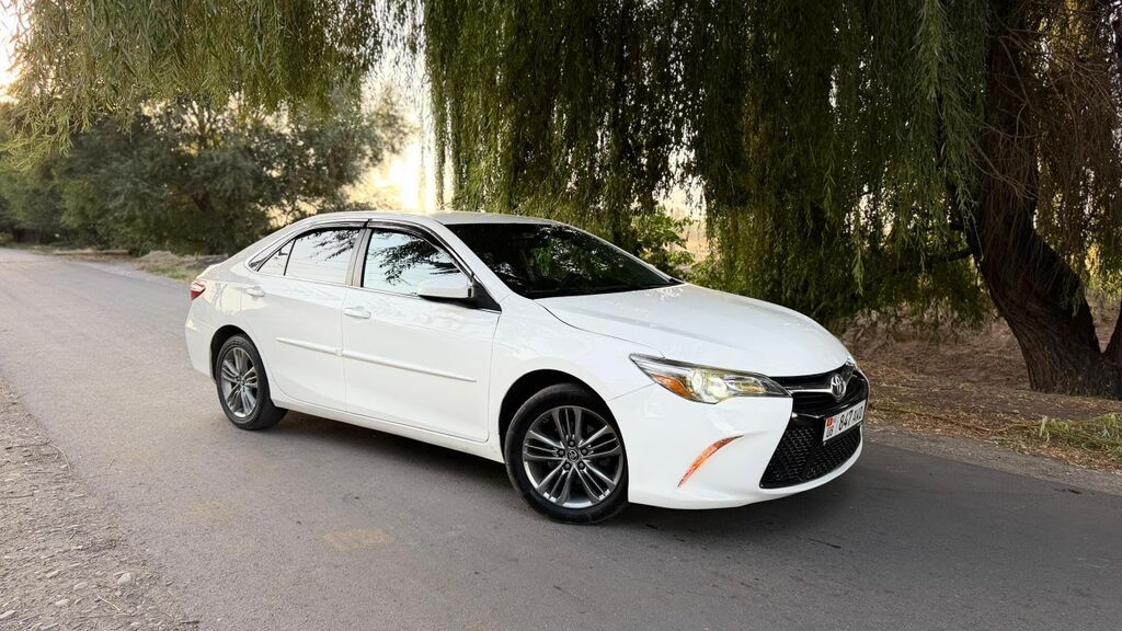 Toyota Camry: 2015 г., 2.5 л, Автомат, Бензин, Седан: фото 4